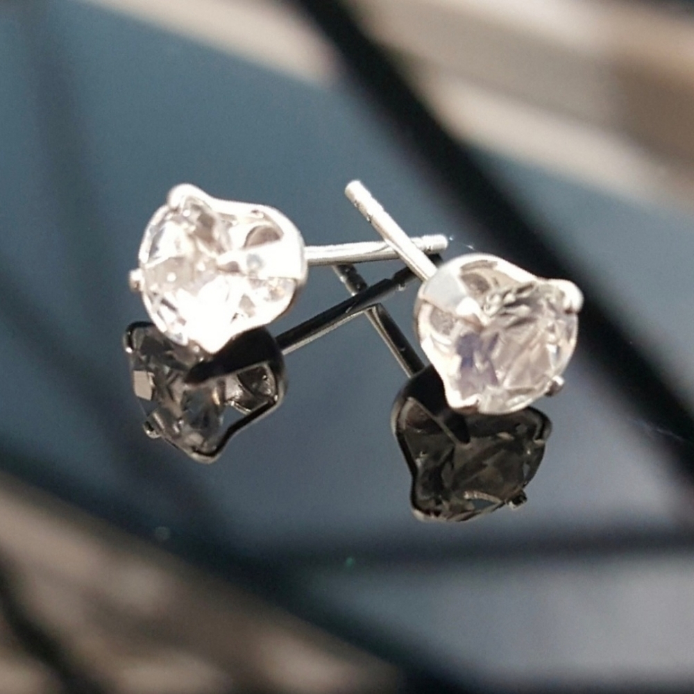 925 Silver/White Topaz Stud Earrings